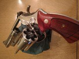 Smith &Wesson 27-2. .357 magnum - 11 of 13