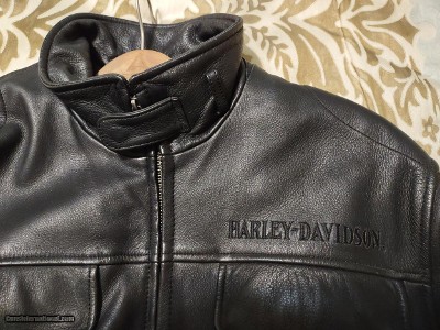 HARLEY DAVIDSON