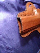 TAGUA GUN LEATHER HOLSTER - 7 of 7