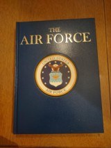 Four incredibly detailed books, military - 7 of 11