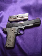 Kimber Custom 1911 LW 9MM - 2 of 12