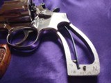 SMITH & WESSON - 12 of 13