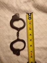 Hand cuffs, all steel, 1920 - Image 6 of 7