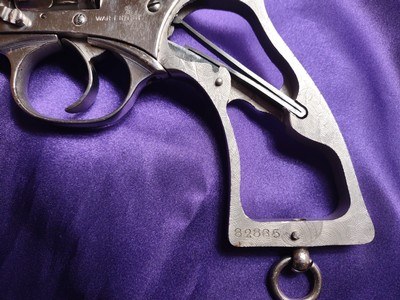 Webley & Scott , Mark IV, .38 S&W - Image 6 of 13