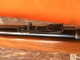 Mossberg Model 46 -B Bolt Action Repeater .22LR Rifle - 5 of 15