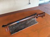 Mossberg Model 46 M ( b ) - Bolt Action - .22 LR Rifle - 3 of 15