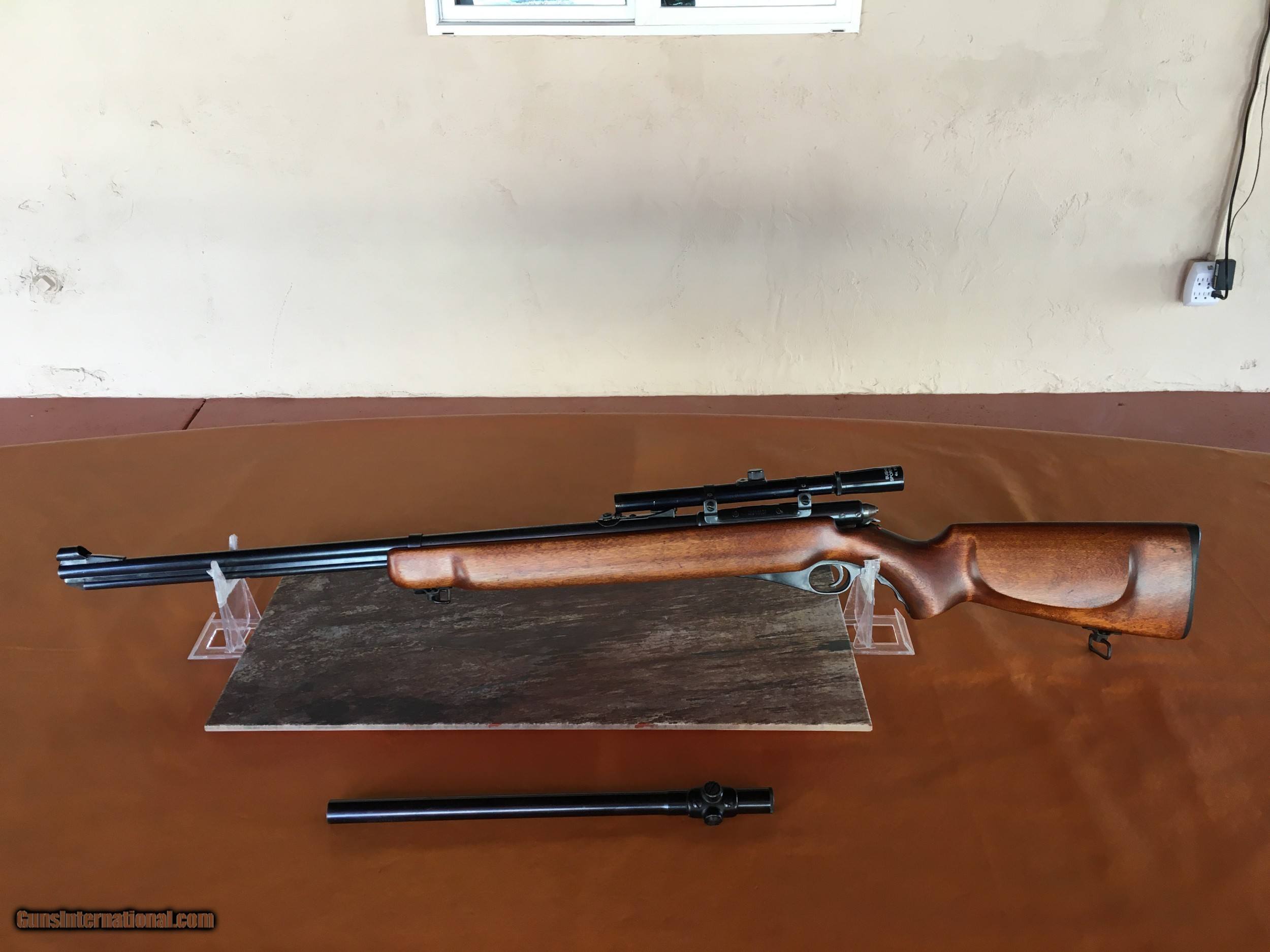 Mossberg Model 46 B - Bolt - Action .22 LR Rifle