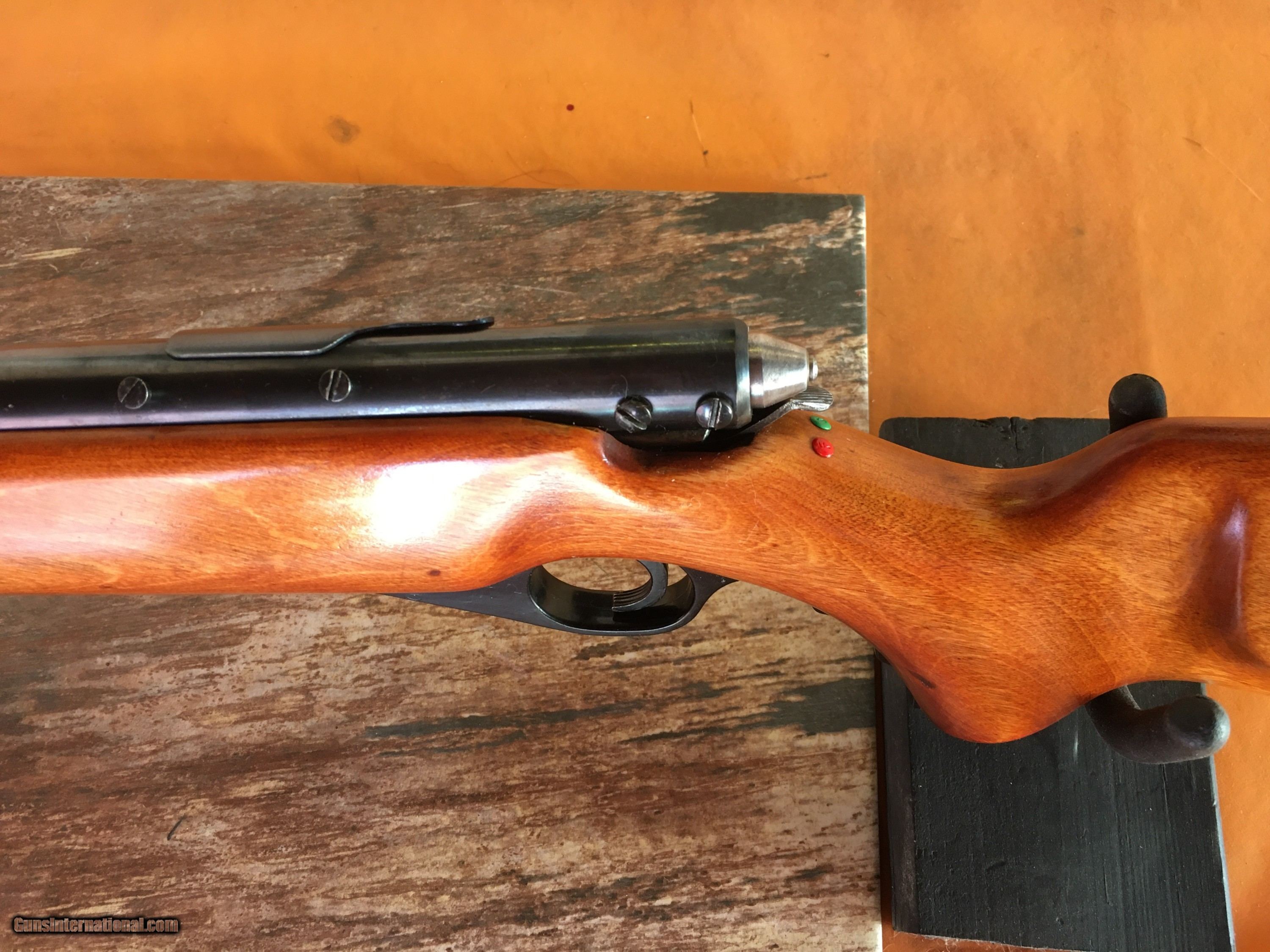 Mossberg Model 46M - Bolt Action Repeater - .22 LR Rifle