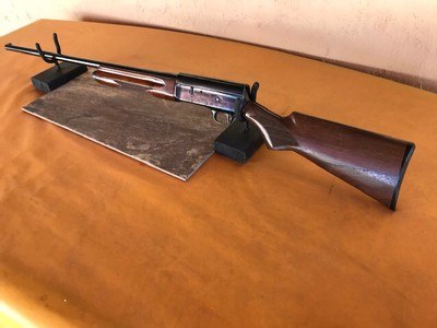 Remington Model 11
Sportsman
12 Ga. Pump Shotgun