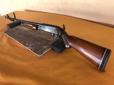 Ithaca Model 37 - Featherlight- 16 Ga. Pump Shotgun