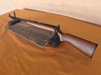 Remington Model 550-1- Semi Auto - .22 Rifle - Image 2 of 15