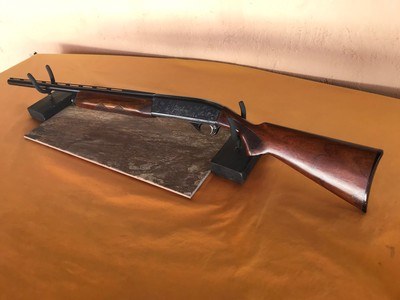 Remington Model 58 Sportsman Deluxe Semi - Auto - 12 Ga. Shotgun - Image 1 of 15
