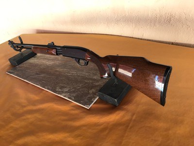 Remington Fieldmaster Model 572 BDL- Deluxe - Slide Action .22 Rifle - Image 1 of 15