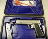 DAN WESSON FULL SIZE VALOR 45 ACP BRAND NEW
- 2 of 3