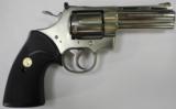COLT PYTHON 357 MAG 4