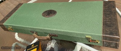 BROWNING GUN CASE CYNERGY MODEL FOR TRAP COMBOS, FITS 2BL SET 32" AND 34", NEW