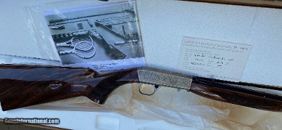 BELGIAN BROWNING SEMI-AUTO 22 LR GRADE 2, BRAND NEW IN THE BOX - Image 4 of 7