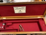WINCHESTER REPEATING ARMS GUN CASE FOR MODEL 21, WOOD AND LEATHER, FITTED FOR 32", NEW. - 2 of 3