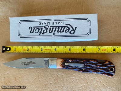 REMINGTON BULLET KNIFE
R1306 TRACKER, NEW IN BOX