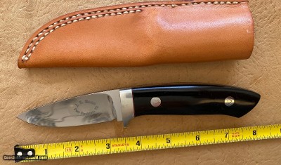 J. B. MOORE CUSTOM KNIFE, DROP POINT, BUFFALO HORN, NEW WITH SHEATH