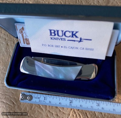 BUCK MOTHER OF PEARL LTD EDITION POCKET KNIFE