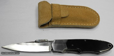 SPYDERCO SEKI SOLO POCKET KNIFE S001P,
BLACK MICARTA, NEW, VINTAGE PIECE