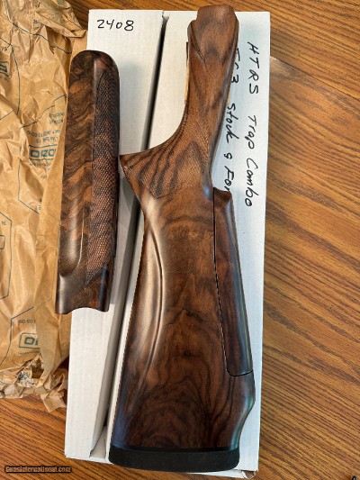 PERAZZI 12GA HIGH TECH RS TRAP STOCK AND FOREARM, SC3 GRADE, ADJUSTABLE COMB, NEW