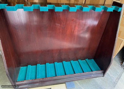 GUN RACK, HAND MADE, TRUE HEAVY DARK MAHOGANY,
FREE STANDING, IN GREAT CONDITION.