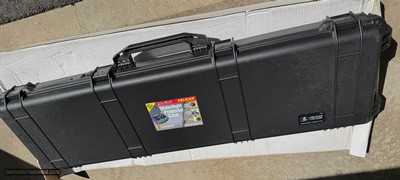 PELICAN GUN CASE, TRAVEL VAULT MODEL 1700, FOAM INTERIOR, NEW