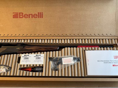 Benelli Lupo 300 Win Mag, 24