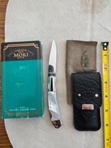 MOKI FOLDING KNIFE, MOTHER OF PEARL ,ABALONE LEAF INLAY, NEW IN ORIGINAL PACKAGING - Image 2 of 3