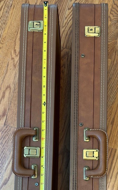 HARTMANN/BROWNING SHOTGUN CASE,GREAT CONDITION. 35 1/2", 98%. - Image 3 of 3