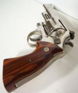 Smith & Wesson M 27-2
5” Nickel Florida Hwy Patrol - 16 of 17