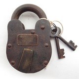 ORIGINAL ANTIQUE WINCHESTER FIREARMS FACTORY LOCK from COLLECTING TEXAS – LOCK #27 with KEYS - 1 of 8