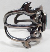 SANDCAST BRACELT – STERLING & TURQUOISE – NAVAJO from COLLECTING TEXAS – MADE by HARRISON BITSUE - 5 of 6