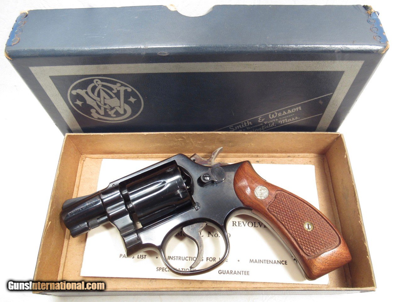 SCARCE ROUND BUTT – 2” BARREL MODEL 10-5 SMITH & WESSON REVOLVER from ...