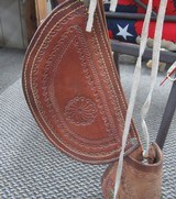 WELL MADE HORNLESS LEATHER SADDLE from COLLECTING TEXAS - 4 of 15