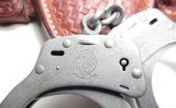 EL PASO SADDLERY MADE GUN RIG with SMITH & WESSON HANDCUFFS from COLLECTING TEXAS - 12 of 13