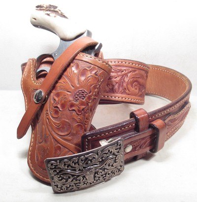 SMITH & WESSON MODEL 66 REVOLVER with ACCESSORIES from COLLECTING TEXAS – FORMER PROPERTY of LAW ENFORCEMENT ICON DON PERRY