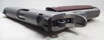 KIMBER COMPACT ALUMINUM STAINLESS .45 AUTOMATIC PISTOL from COLLECTING TEXAS – 2 EXTRA WILSON COMBAT MAGAZINES - Image 10 of 15
