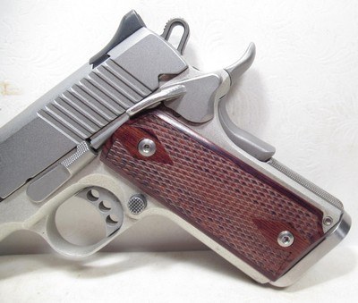 KIMBER COMPACT ALUMINUM STAINLESS .45 AUTOMATIC PISTOL from COLLECTING TEXAS – 2 EXTRA WILSON COMBAT MAGAZINES - Image 2 of 15