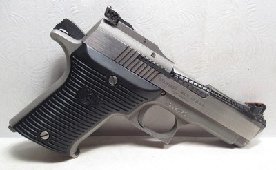AMT AUTOMAG II SEMI-AUTO PISTOL in .22 MAGNUM CALIBER from COLLECTING TEXAS – 2 EXTRA MAGAZINES INCLUDED - Image 4 of 14