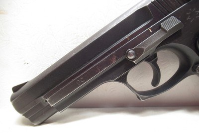 STAR MODEL 30M MILITARY NATO 9mm SEMI-AUTO PISTOL with ACCESSORIES from COLLECTING TEXAS – FULL TOOL KIT INCLUDED - Image 4 of 18