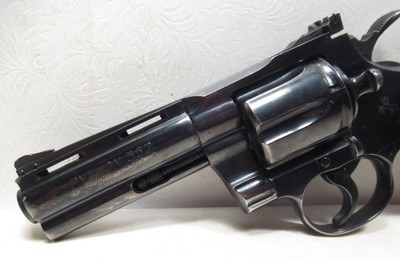 COLT PYTHON MODEL .357 MAGNUM REVOLVER from COLLECTING TEXAS – 58 YEAR-OLD - REAL JIG BONE GRIPS - Image 3 of 17