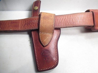 EL PASO SADDLERY MADE GUN RIG with SMITH & WESSON HANDCUFFS from COLLECTING TEXAS - Image 10 of 13