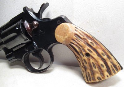 VERY NICE EARLY COLT PYTHON MODEL REVOLVER with EXCEPTIONAL JIG BONE GRIPS from COLLECTING TEXAS – MADE 1969 - Image 5 of 15
