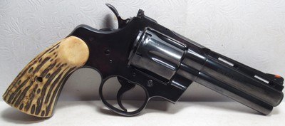 VERY NICE EARLY COLT PYTHON MODEL REVOLVER with EXCEPTIONAL JIG BONE GRIPS from COLLECTING TEXAS – MADE 1969 - Image 1 of 15