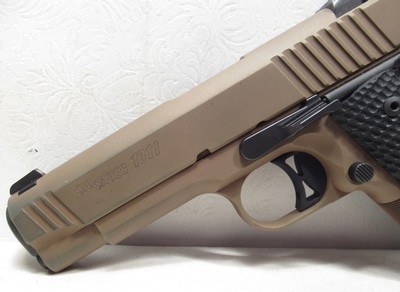 SIG SAUER 1911 FTCA – SCORPION MODEL .45 AUTO PISTOL from COLLECTING TEXAS – ORIGINAL BOX with PAPERS - Image 4 of 17