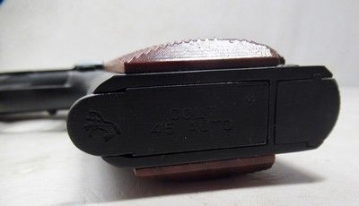 COLT GOLD CUP NATIONAL MATCH .45 AUTO PISTOL from COLLECTING TEXAS – MADE 1975 – NEW in ORIGINAL BOX w/PAPERS - Image 12 of 15