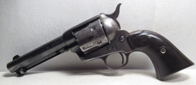 ANTIQUE COLT SINGLE ACTION ARMY REVOLVER from COLLECTING TEXAS – 44-40 CALIBER – MADE 1895 - Image 4 of 17